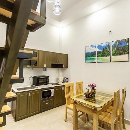 Seashine Apartment Da Nang Bagian luar foto