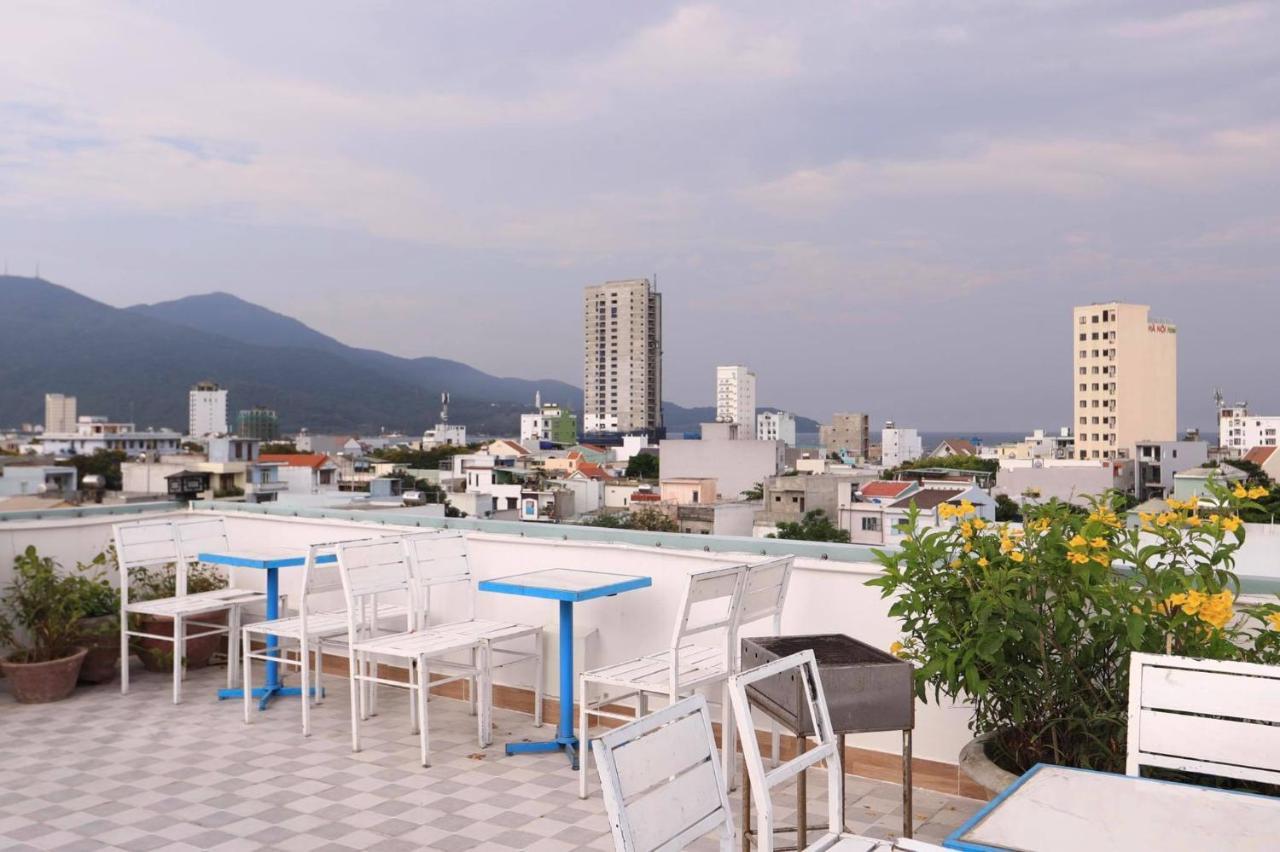 Seashine Apartment Da Nang Bagian luar foto